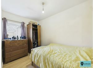 Flat Three Bedroom- click for photo gallery